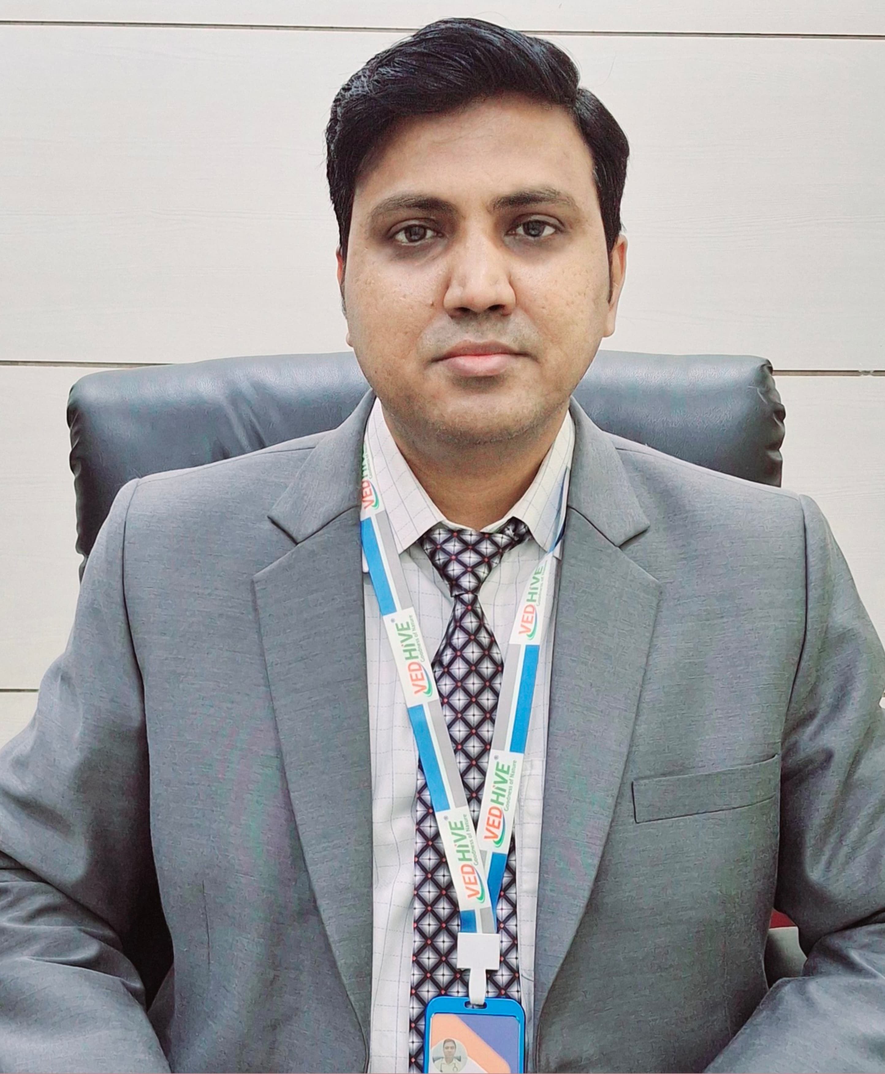 Dr Shiv Prakash Singh